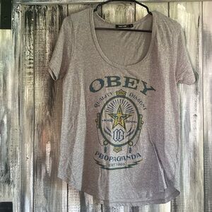 OBEY TEE